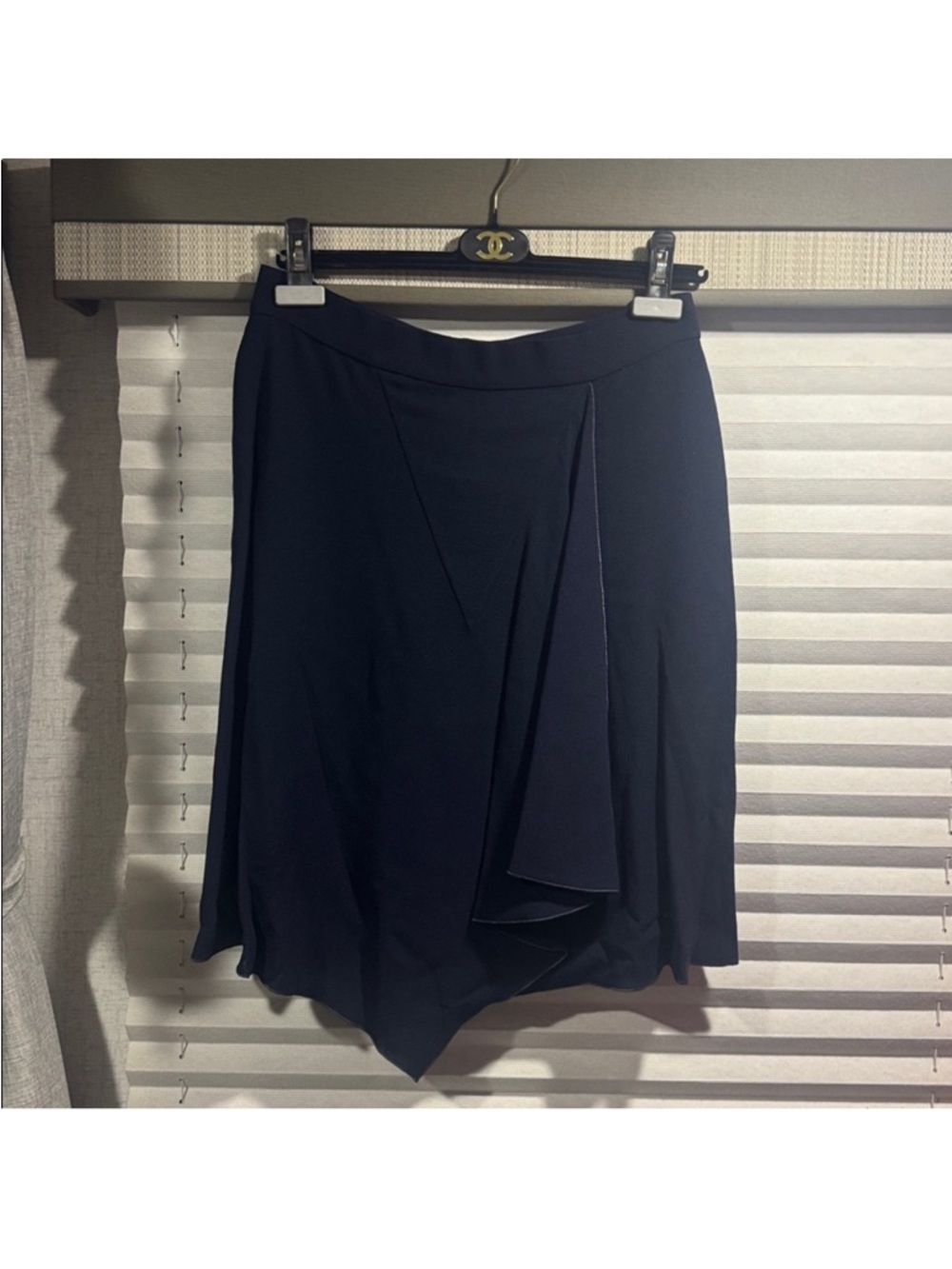 CHANEL Wool Skirt w/ Belt, Chanel Hanger and Cover Navy Size 44 NWT